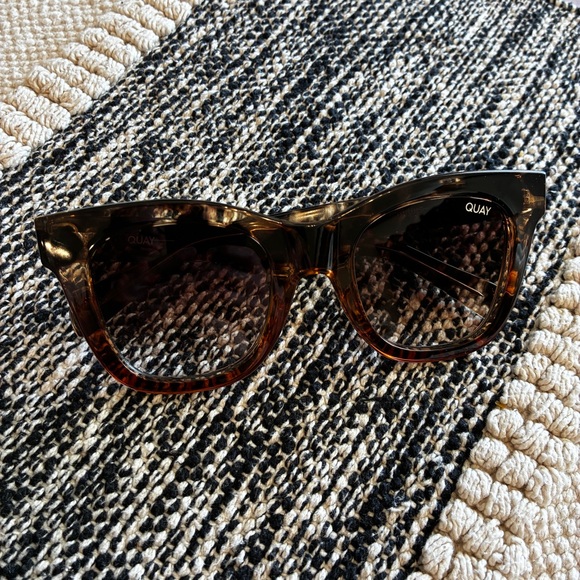 Quay Australia Tortoise Sunglasses - Picture 4 of 9
